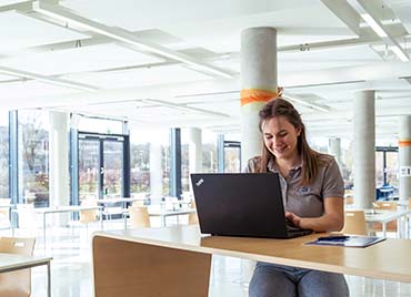 ex-duales-studium-accounting-controlling-person-rstahl-370x268